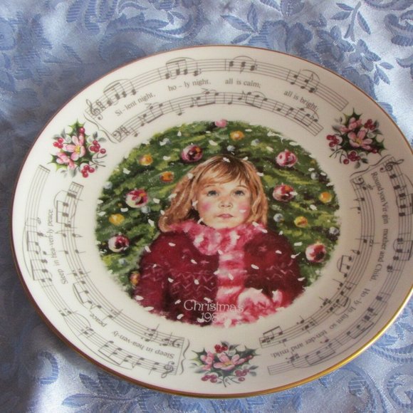 1983 Royal Doulton Christmas Carols Silent Night Collector Plate Vintage Gift - Picture 2 of 3